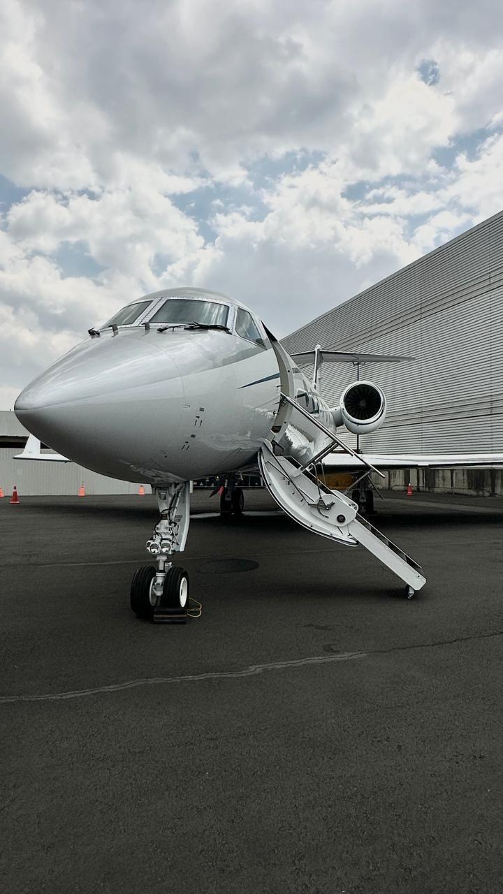 Gulfstream IV 3