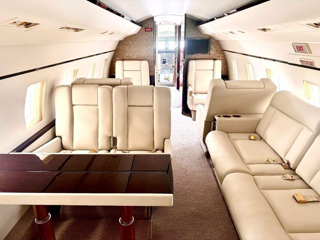 Challenger 601 1